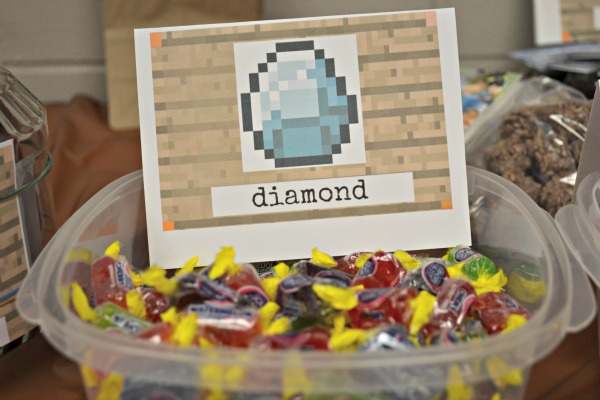 minecraft diamond birthday party treat