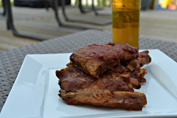 Slow Cooker BBQ Ribs With Applebees Style Sauce